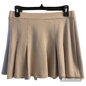 Urban Romantics skater circle mini skirt tan/white checks Women/ Juniors Sz. M